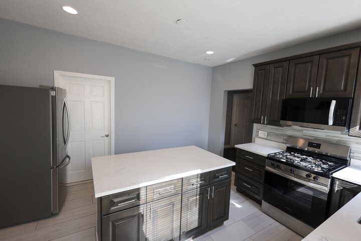 Property Photo:  55 Savin Street 3  MA 02119 