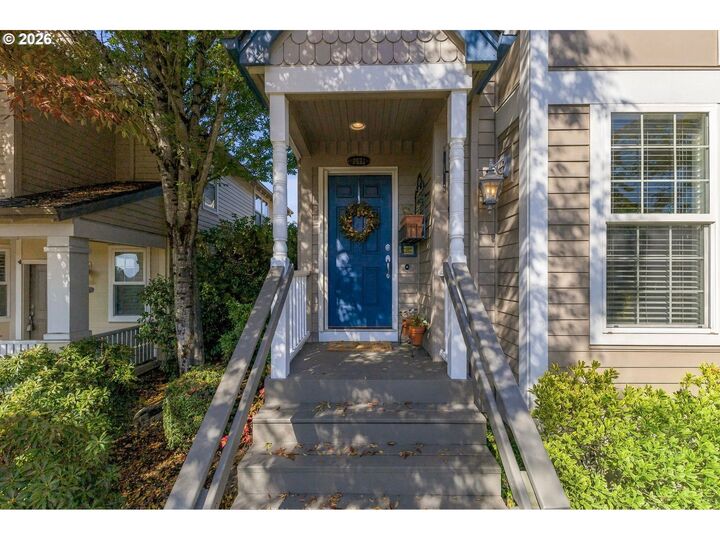Property Photo:  2533 NW Stimpson Ln 29  OR 97229 