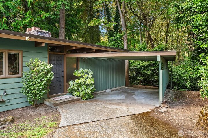 Property Photo: 18415 51st Place NE WA 98155