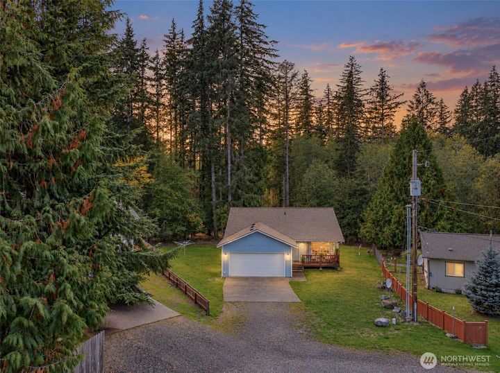 Property Photo:  31 E Ketron Place W  WA 98584 