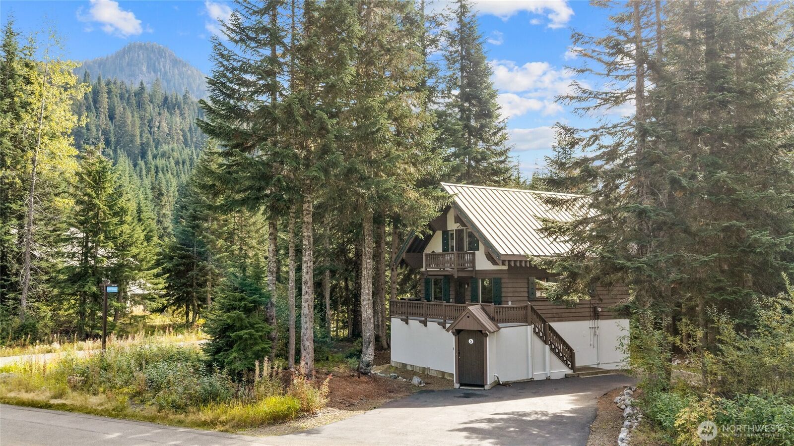 Property Photo:  5  Lech Strasse  WA 98068 