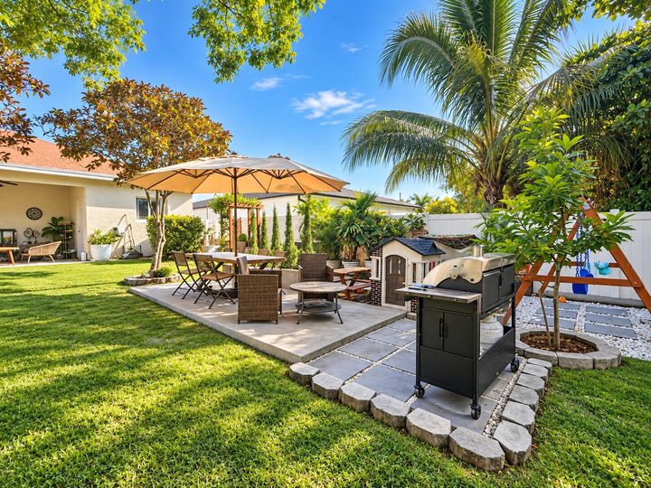 Property Photo: 2858 NW 9th Street FL 33311