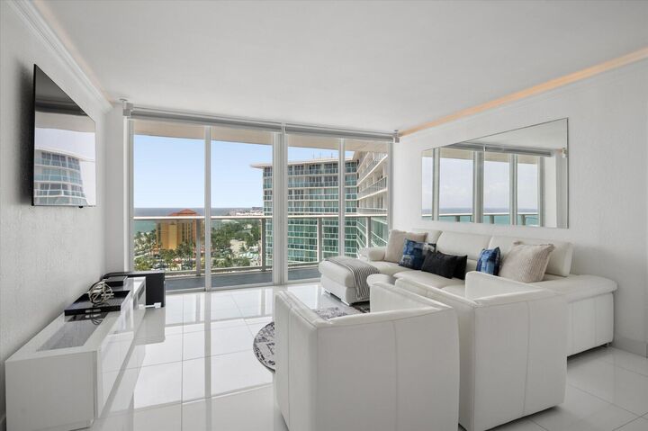 Property Photo: 333 NE 21st Avenue 1520 FL 33441