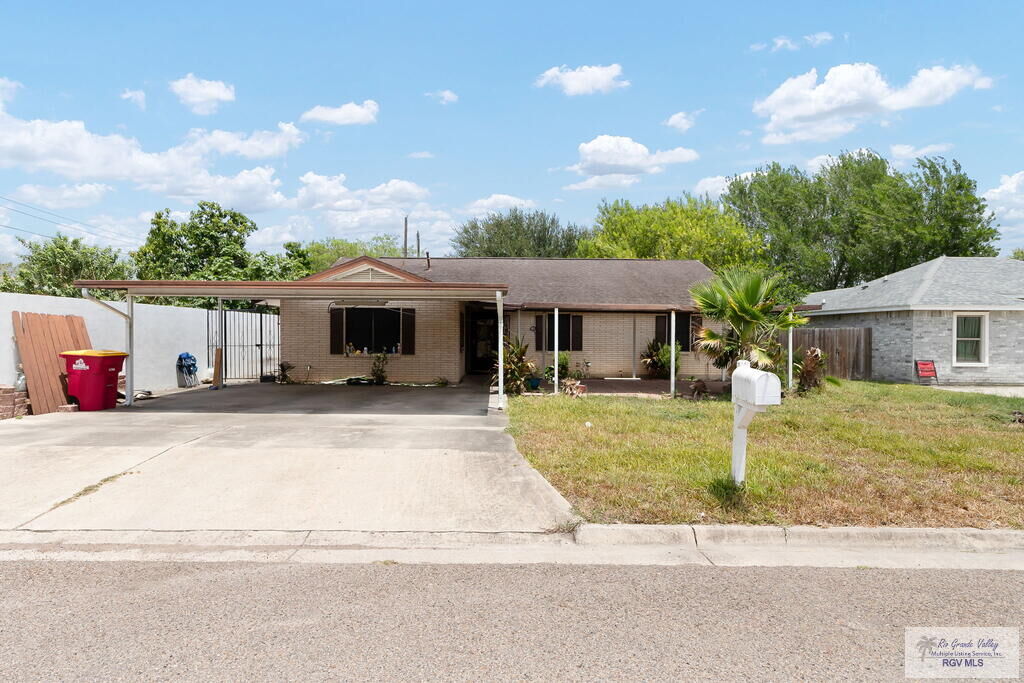 Property Photo:  224 Johns Ave  TX 78521 