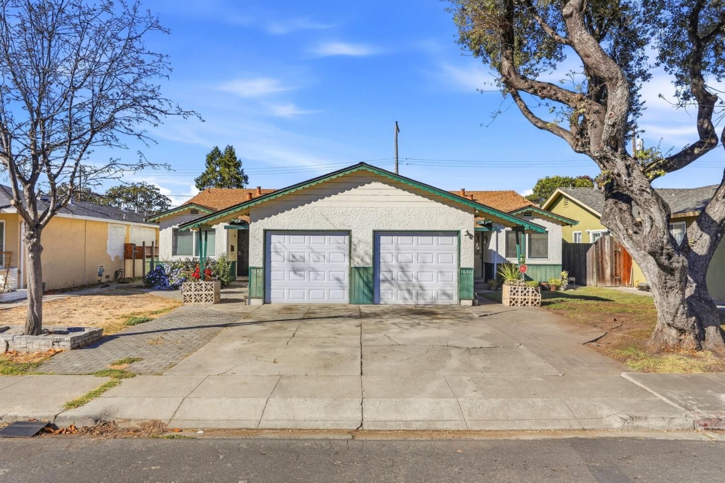 Property Photo:  1643 Stardust Court  CA 95050 