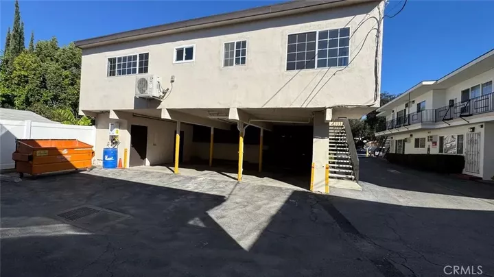 Property Photo:  712 W Doran Street 5  CA 91203 