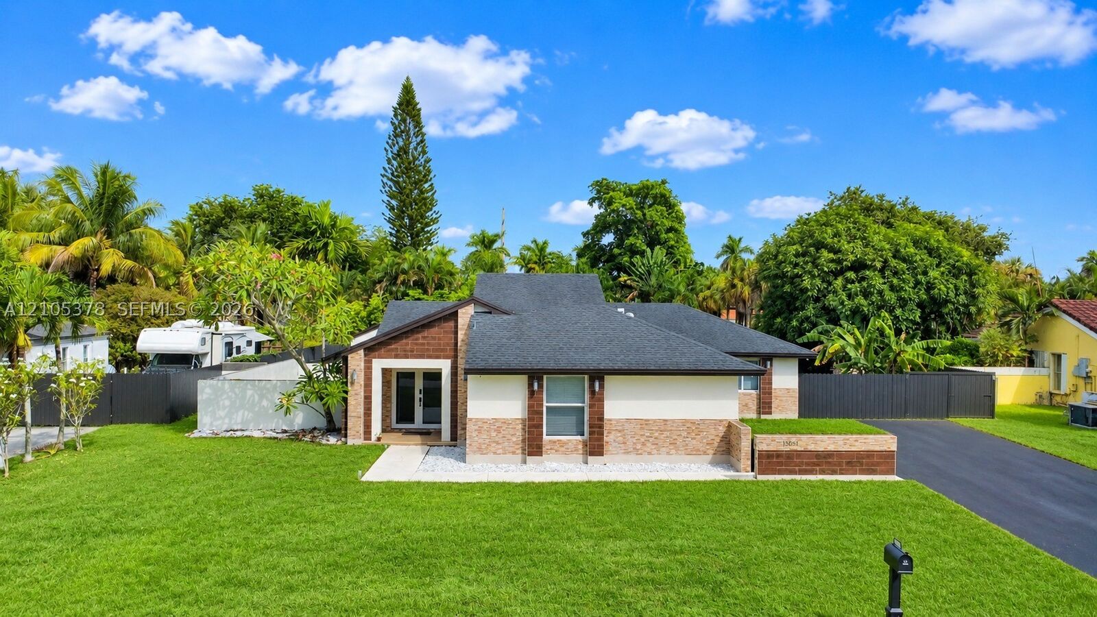 Property Photo: 15281 SW 153rd St FL 33187