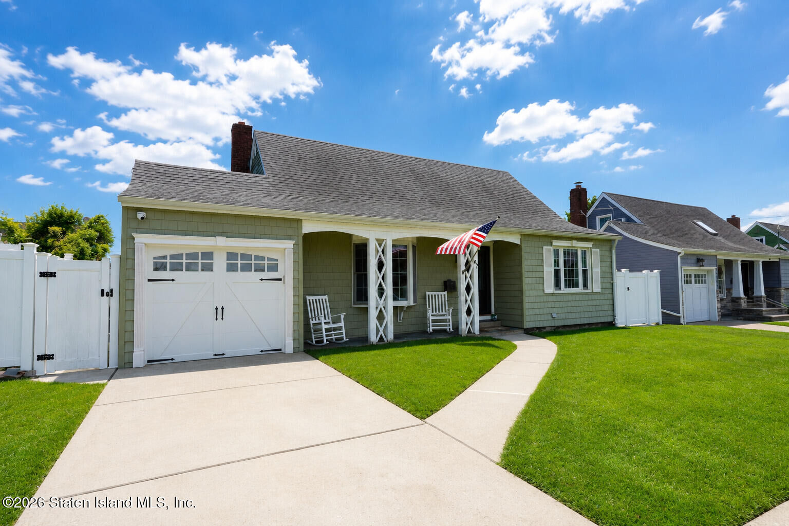 Property Photo: 62 Kirshon Avenue NY 10314
