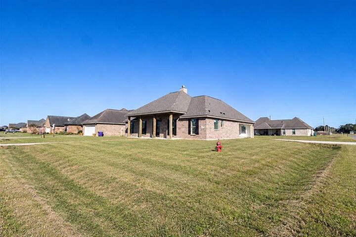 Property Photo:  400 6th Street  LA 70647 