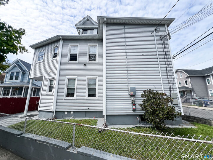 Property Photo: 235-237 Hanover Street CT 06605