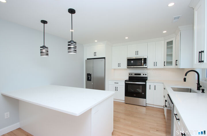 Property Photo:  13 Francis Road  CT 06810 