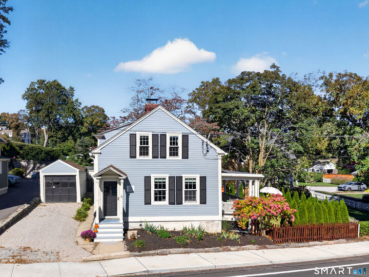 Property Photo:  18 New London Road  CT 06355 