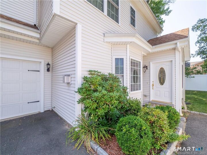 Property Photo:  1023 Black Rock Turnpike 1023  CT 06825 