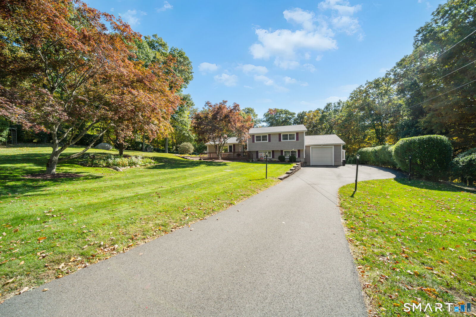 Property Photo:  5 Twin Rocks Drive  CT 06812 