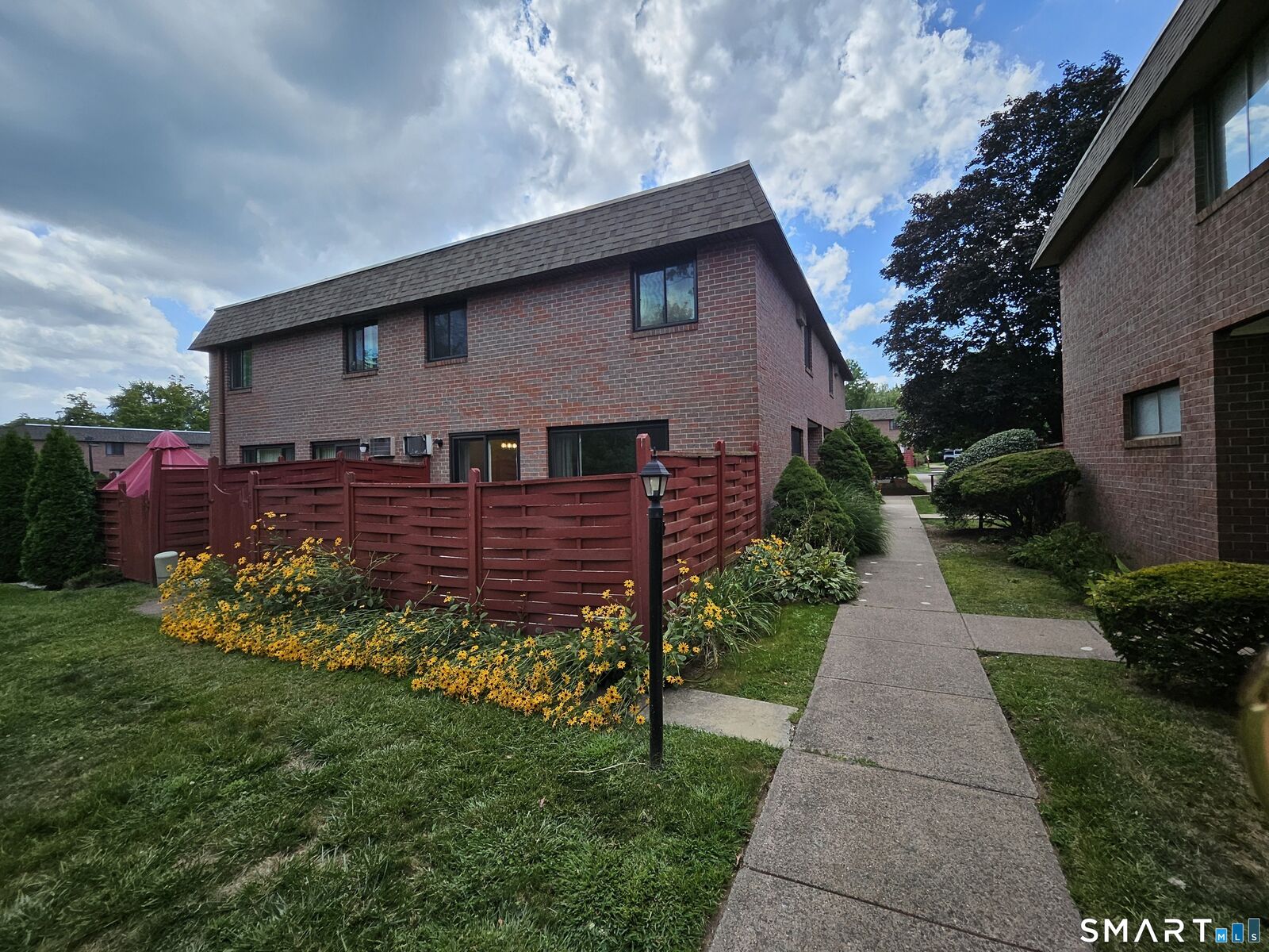 Property Photo:  21 Sharon Lane 21  CT 06109 