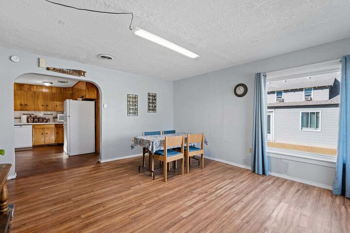 Property Photo:  611 W 4th St  WA 99032 