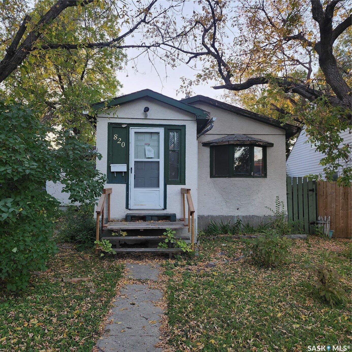 Property Photo:  820 Retallack Street  SK S4T 2G8 