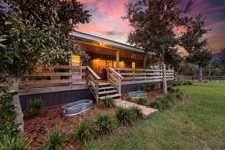 Property Photo:  15200 Seaview Drive  FL 32348 