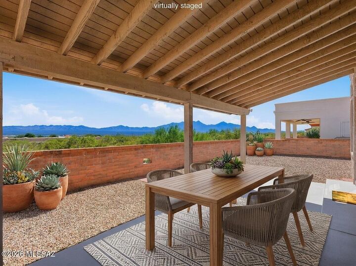 Property Photo:  512 W Riverdale Court  AZ 85614 