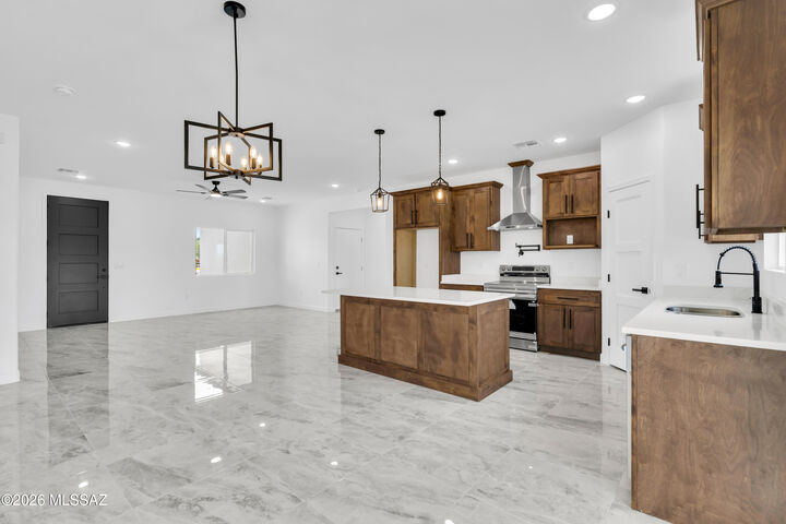 Property Photo:  1837 Circulo Mexicali  AZ 85648 