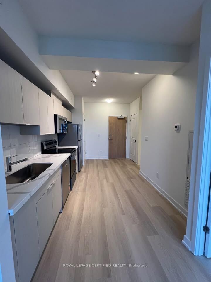 Property Photo:  2825 Jane Street 1018  ON M3N 2J5 