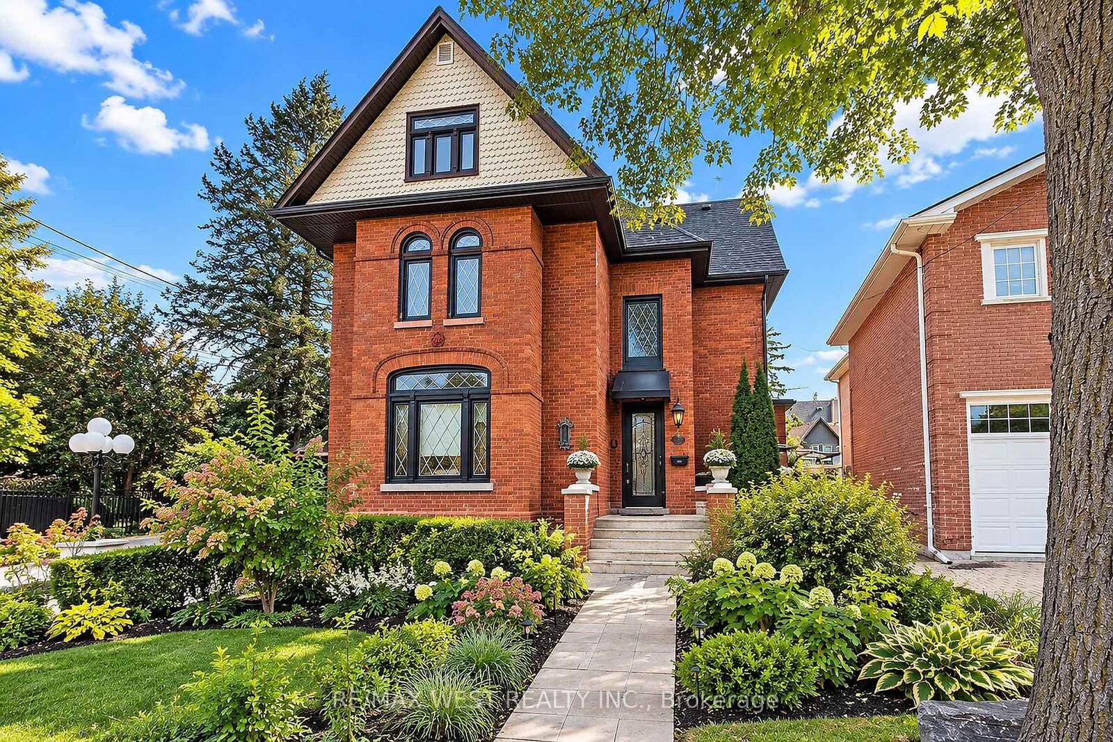 Property Photo:  117 Rosemount Avenue Bsmt  ON M9N 3B8 