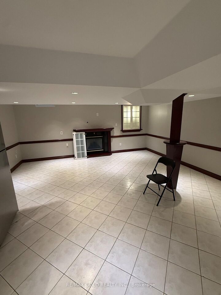 Property Photo:  41 Mountainberry Road Basement  ON L6R 1J3 