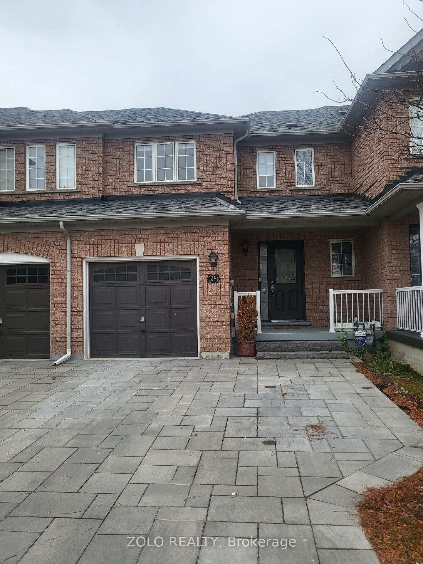 Property Photo:  28 Spring Valley Court  ON L6P 2E6 