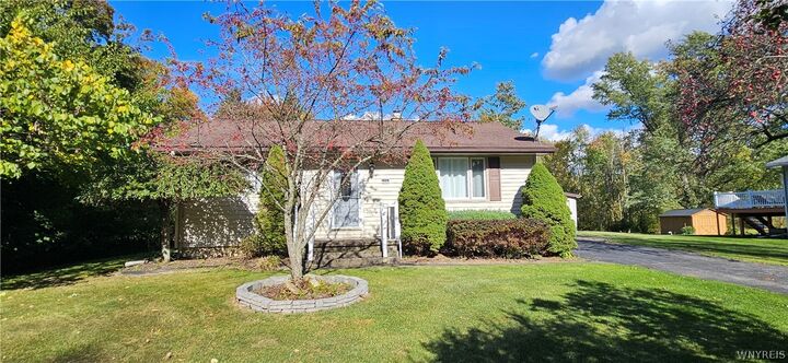 Property Photo:  2232 Derby Road  NY 14057 