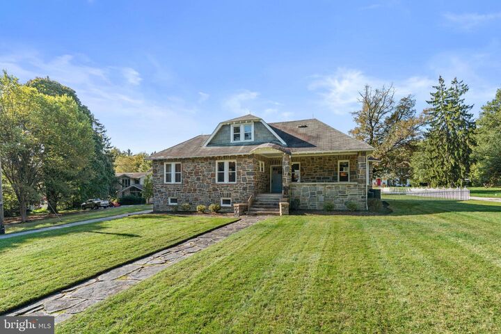 Property Photo:  2903 Cub Hill Road  MD 21234 