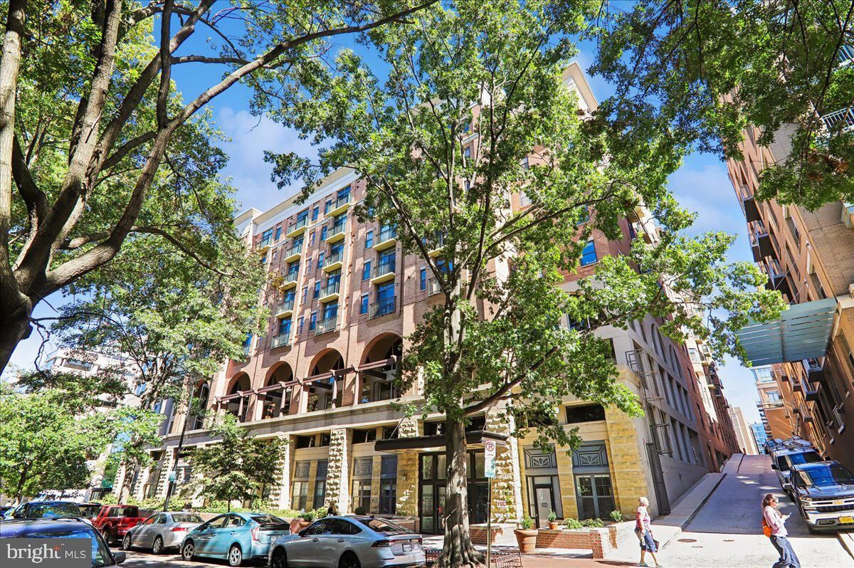 Property Photo:  1111 25th Street NW 620  DC 20037 