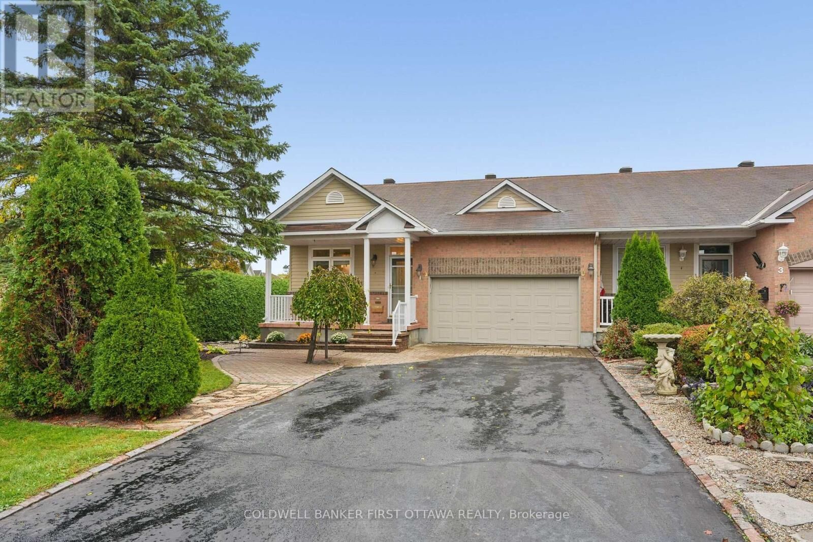 Property Photo: 1 Sable Run Drive ON K2S 1W2