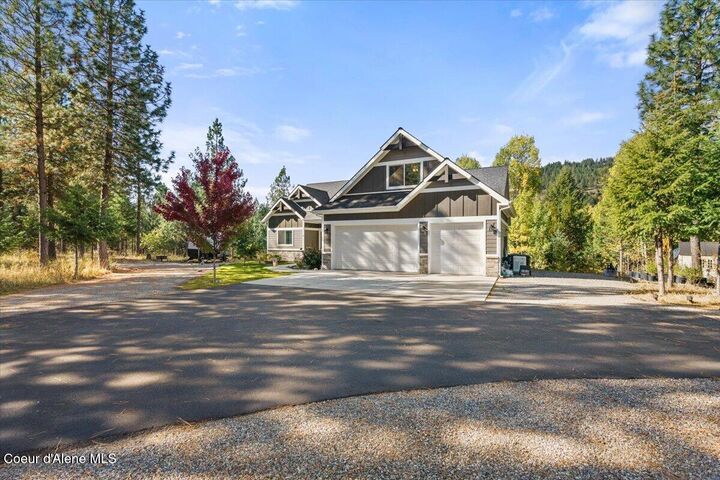 Property Photo:  23915 N Citadel Rd  ID 83858 