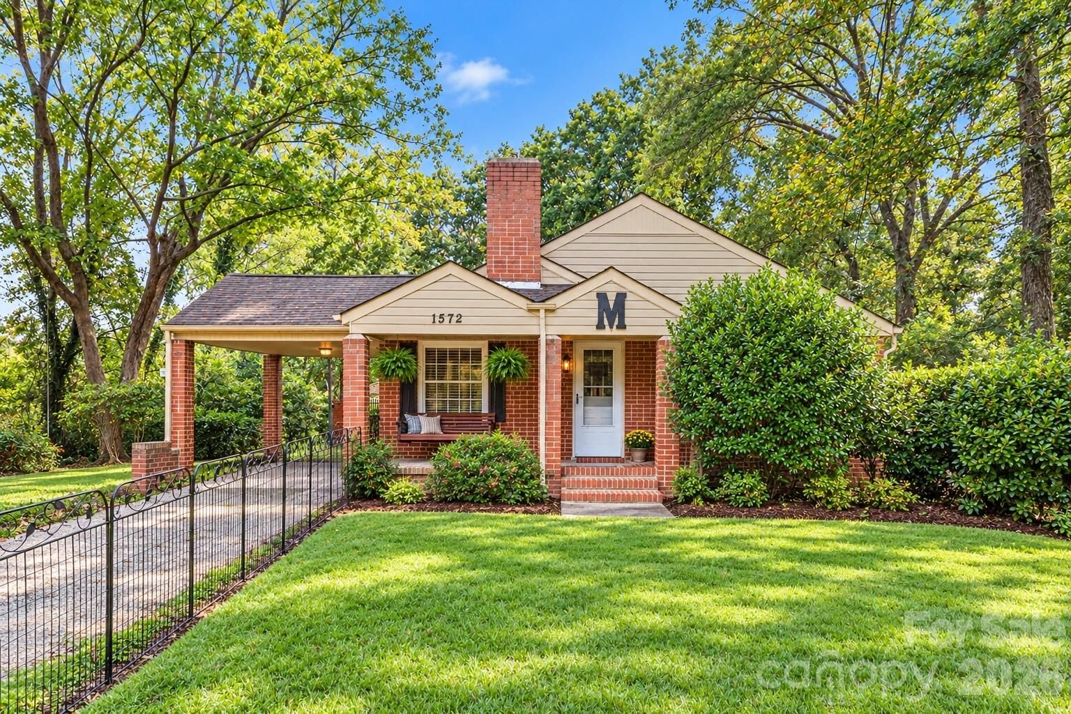 Property Photo: 1572 Monument Avenue NC 28052