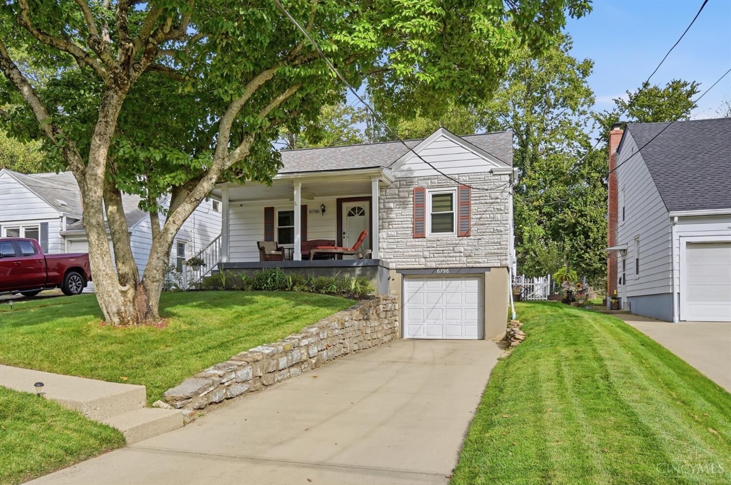 Property Photo: 6796 Warder Drive OH 45224