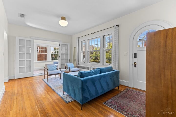 Property Photo:  3759 Ault Park Avenue  OH 45208 