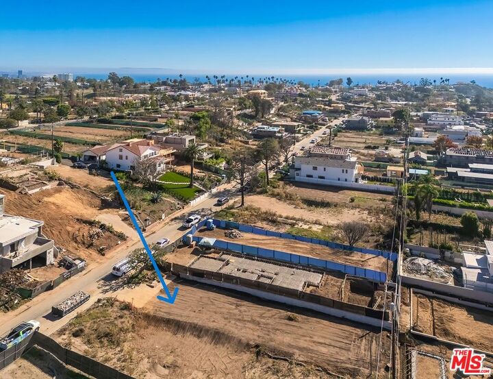Property Photo: 747 Haverford Ave CA 90272