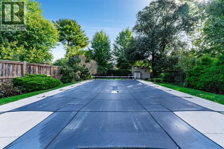 Property Photo:  1324 Orchard Boulevard  ON N9Y 2R7 