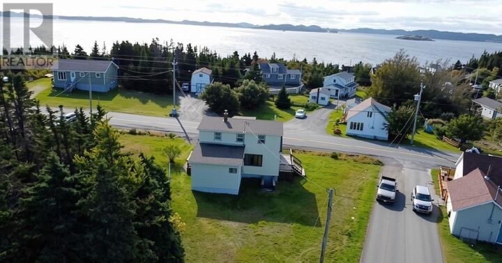 Property Photo:  143 Bayview Street  NL A0G 4M0 