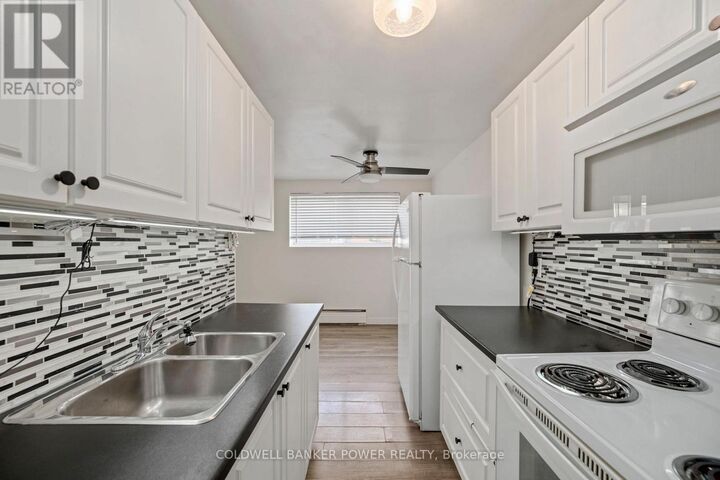 Property Photo: 1830 Dumont Street 110 ON N5W 2S1
