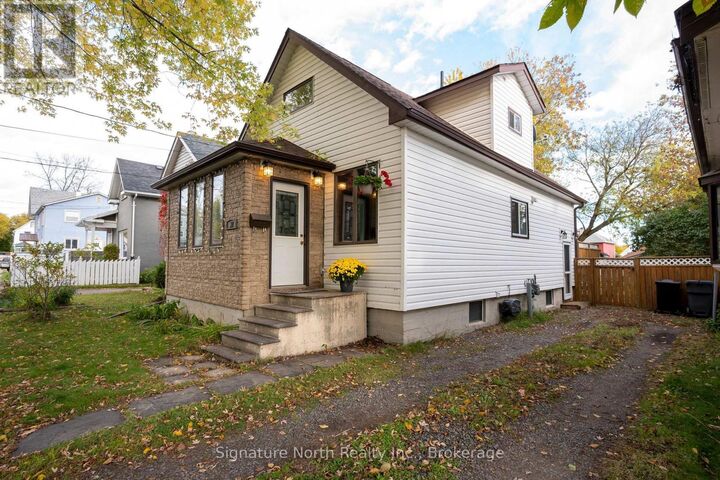 Property Photo: 17 Ontario Street West ON P7B 3E8