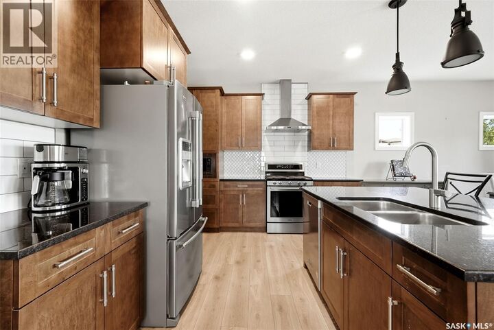 Photo de la propriété: 5148 E Green Crescent SK S4V 3S9