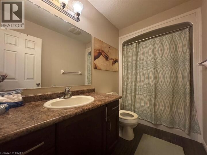 Property Photo:  200 Maitland Street  ON N2R 1Z1 