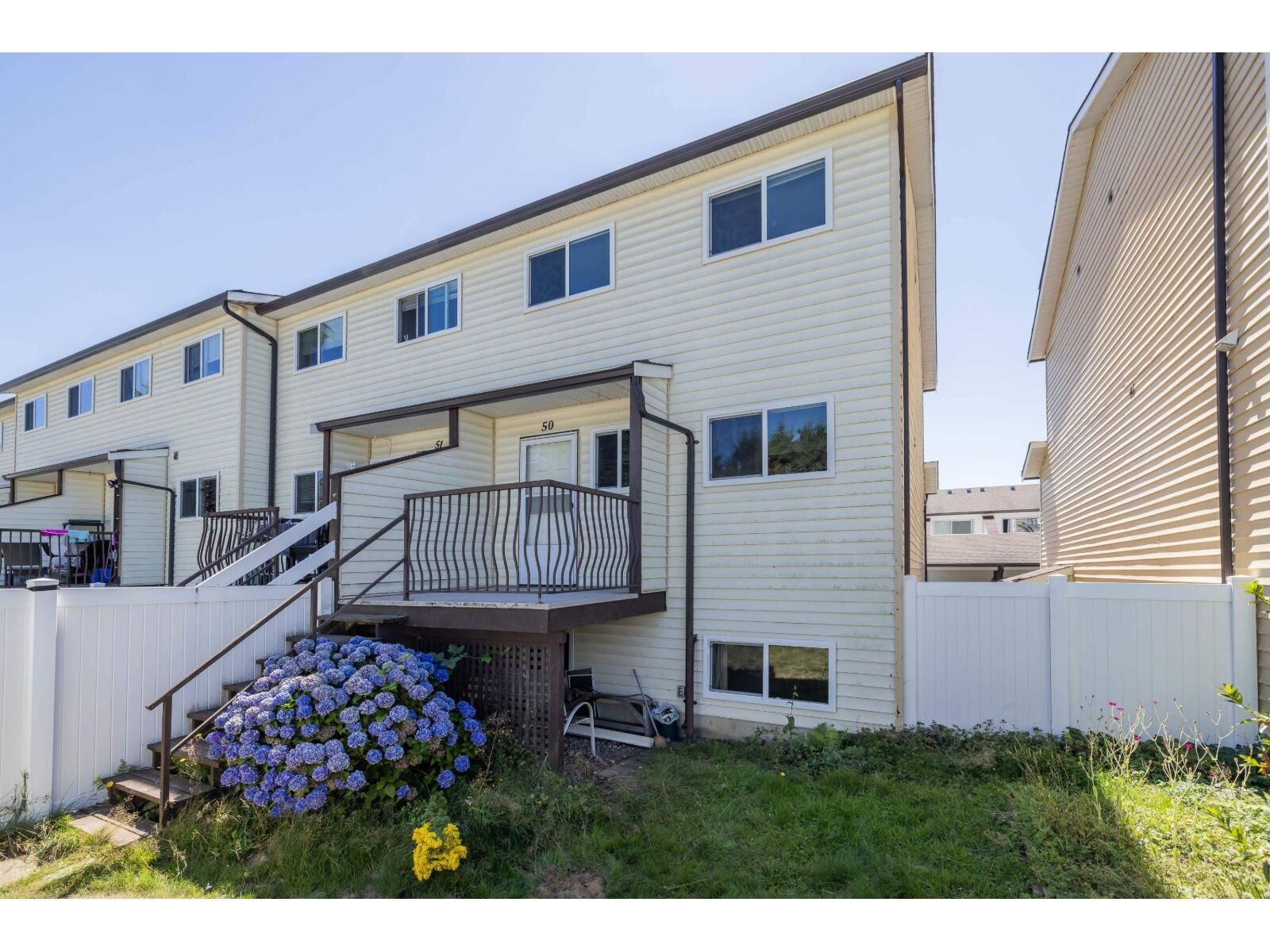 Property Photo:  27272 32 Avenue 50  BC V4W 3T8 