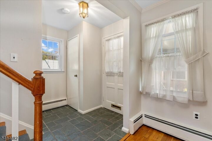 Property Photo:  585 Trinity Pl N  NJ 07090 