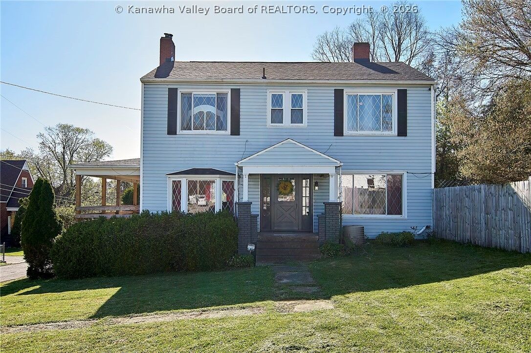 Property Photo:  607 Piccadilly Street  WV 25302 