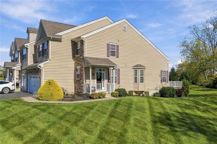 Property Photo:  186 Redclover Lane  PA 18104 
