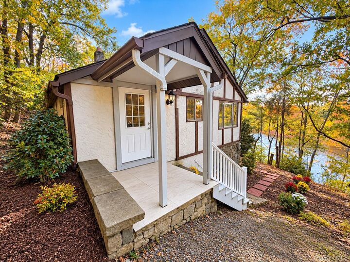 Property Photo:  13 S Shore Drive  NY 10940 