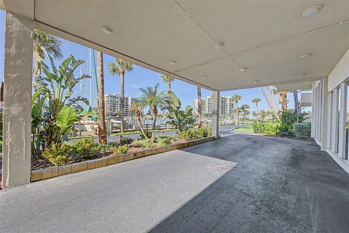 Property Photo: 1621 Gulf Boulevard 1601 FL 33767
