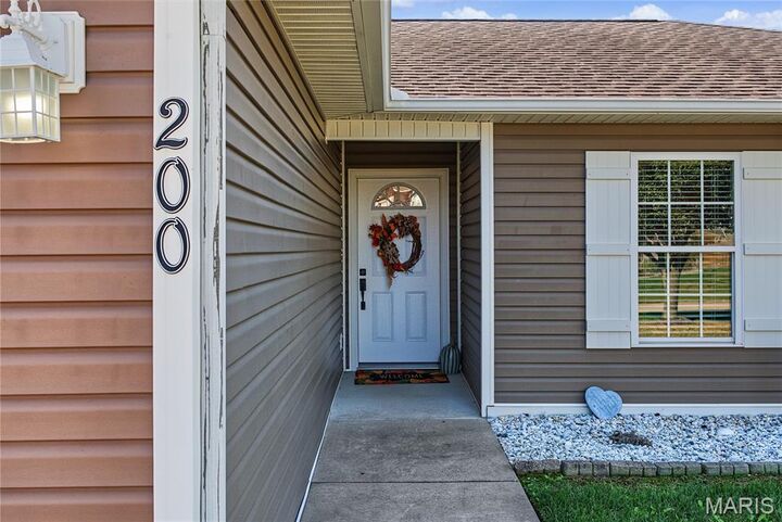 Property Photo:  200 Silver Hawk Lane  MO 63701 
